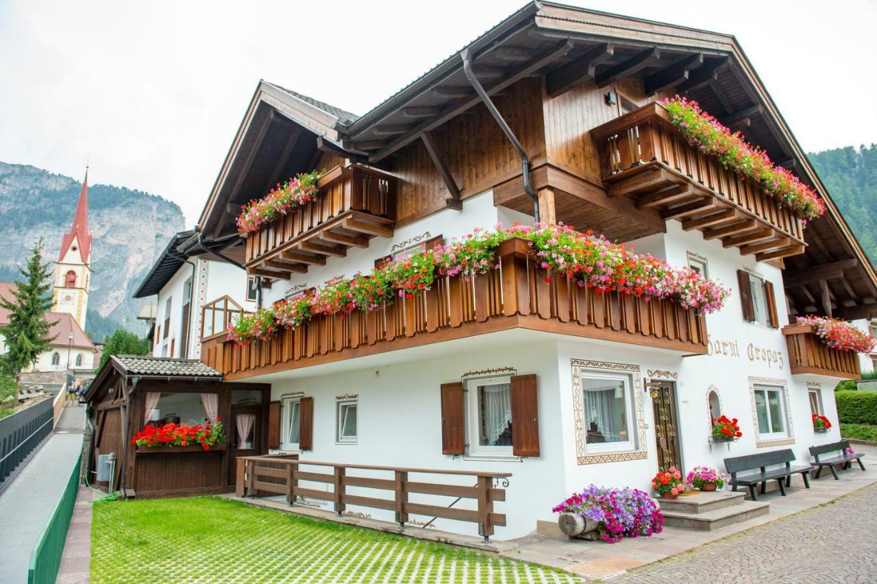 Garni Crepaz Bed and Breakfast Σέλβα ντι Βαλ Γκαρντένα Εξωτερικό φωτογραφία